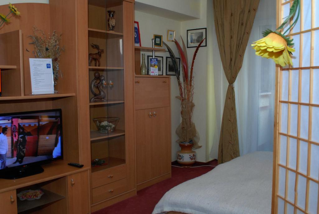 Sunny Old Town Apartments بوخارست المظهر الخارجي الصورة